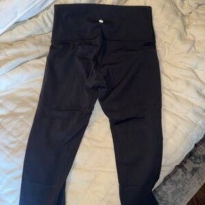 lululemon athletica Women’s Black High-Rise crop Leggings